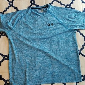 Under Armour t shirt